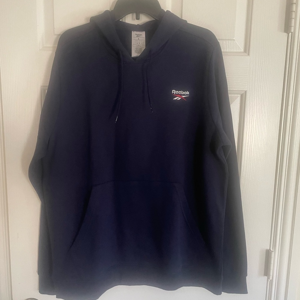 Reebok Small Logo - Men’s Fleece Hoodie L Navy Blue NWT Small Logo